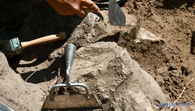 Археологи з Полтави здійснюють дослідження з допомогою своїх німецьких партнерів.